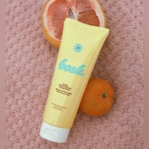 Bask Sheer Moisturizing Sunscreen Broad Spectrum SPF 30 Lotion New Never Opened
